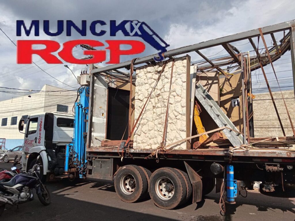 Munck Ribeirão Preto SP remoção e transporte de cargas pesadas com segurança e eficiência